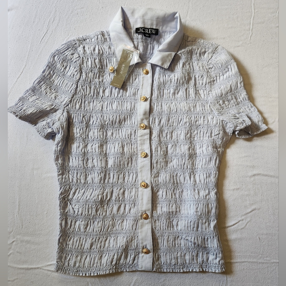 J. Crew Women's Smocked Button-up Shirt Short Sleeve Light Blue Gold Buttons XS‎